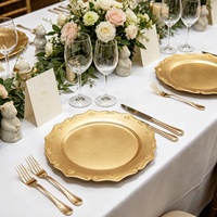 Lot de 50 Assiettes de Présentation Dorées Mat Élégantes et Durables en PP de 13 Pouces, Réutilisables pour Mariages, Hôtels et Décoration de Table de Banquet