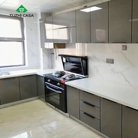 TUZHI Cuisine modulaire en bois brun laqué gris brillant, prête à assembler (RTA), avec plan de travail en quartz et robinet