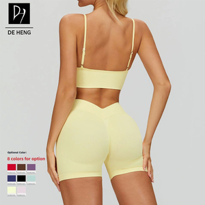 Conjunto de Sujetador Deportivo con Espalda Descubierta y Logotipo Personalizado, Leggings Cortos para Mujer, para Correr, Yoga, Fitness - Product Image 3