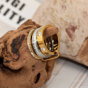 <span class=keywords><strong>Anello</strong></span> di Moda in Acciaio Inossidabile con Zirconi a Tre Strati, Bicolore, Personalizzabile per Donne - Product Image 4