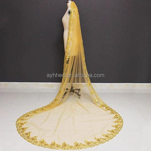 Voile de mariée chapelle 2025 avec bordure en dentelle et peigne, petite traîne cathédrale en tulle rouge et or pour accessoires de mariage - Product Image 5