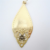 Nouvelle collection de boucles d'oreilles pendantes en filigrane d'or à la mode