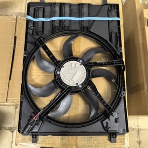 พัดลมหม้อน้ำรถยนต์สำหรับฟอร์ดโฟกัส 2021 LX6Z8C607D อะไหล่ทดแทน - Product Image 1