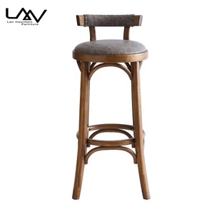 <span class=keywords><strong>Chaise</strong></span> <span class=keywords><strong>de</strong></span> <span class=keywords><strong>bar</strong></span> <span class=keywords><strong>de</strong></span> style industriel rétro américain avec dossier, tabouret rond en <span class=keywords><strong>bois</strong></span> courbé avec clous en cuivre, tabouret haut caractéristique - Product Image 1