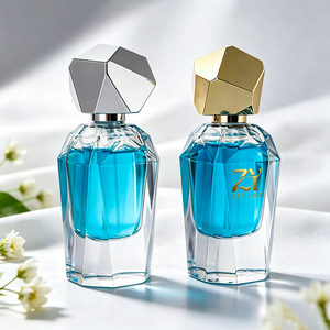 Emballage <span class=keywords><strong>de</strong></span> <span class=keywords><strong>parfum</strong></span> unisexe moderne, flacon <span class=keywords><strong>de</strong></span> <span class=keywords><strong>parfum</strong></span> en verre facetté <span class=keywords><strong>de</strong></span> 30 ml avec bouchon irrégulier - Product Image 1