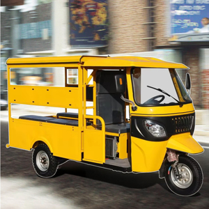 Motocicleta de Tres Ruedas Abierta Motorizada con Sidecar, Potencia de 200-250W, Motor de Gasolina de 201-250cc, Uso para Pasajeros - Product Image 1