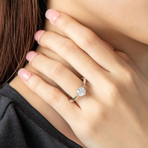 Cincin Pertunangan/Pernikahan/<span class=keywords><strong>Promise</strong></span> Wanita Berbahan Perak Sterling S925 dengan Moissanite Bersertifikat GRA 1 karat (1.0 karat) 6.5mm - Product Image 6