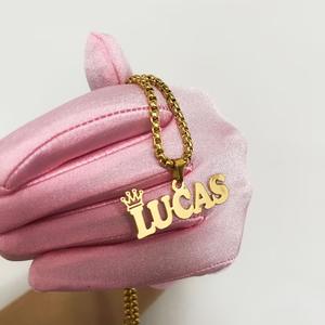 Collar con Colgante Punk de Moda Simple con Nombre en Inglés Personalizado en Acero Inoxidable con Cadena de Eslabones, Regalo para Mujer con Certificación CE - Product Image 3