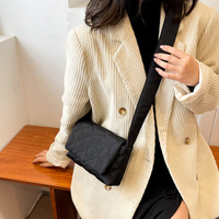 Tas Selempang Kain Quilted dengan Tali Lebar yang Dapat Disesuaikan, Kancing Magnetik, Tas Bahu Harian Wanita, Kantong Kosmetik, Logo Custom
