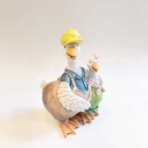 Figure en résine moderne pour l'extérieur <span class=keywords><strong>Sculpture</strong></span> de couples embrassant des canards Conception originale Améliorer l'atmosphère familiale peinte - Product Image 2