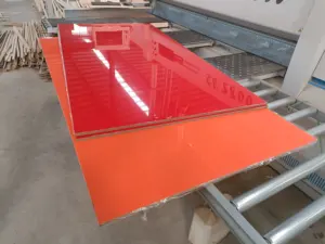 Fábrica Atacado Fabricante na China de alta qualidade ao melhor preço placa hdf 18mm UV alta placa MDF brilhante