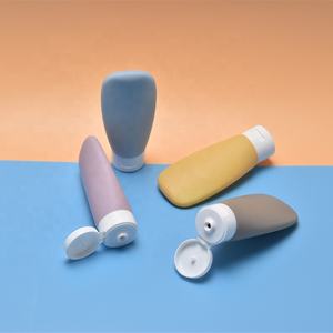 Vente en gros 4-en-1 rapide personnalisé 80ml bouteille en plastique pot ensemble Kit portable et petit pour les soins personnels <span class=keywords><strong>voyage</strong></span> sous-embouteillage - Product Image 3