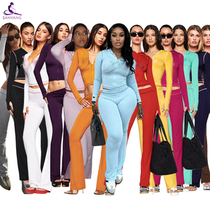 Productos de Tendencia 2026, Novedades Listas para Enviar, Conjunto de Dos Piezas para <span class=keywords><strong>Mujer</strong></span>, Top con <span class=keywords><strong>Capucha</strong></span> y Pantalones Acampanados, Conjuntos Deportivos para <span class=keywords><strong>Mujer</strong></span> - Product Image 2