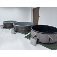 Nouvelle conception de bain à remous gonflable pour 2 personnes et baignoire spa portable pour la détente dans la cour