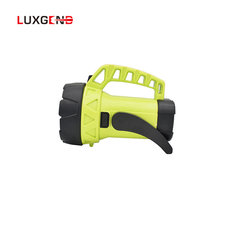 Projecteur Mené Rechargeable 1500lm De IP67 Imperméable À L'eau Lumière de Recherche Extérieure Portable projecteur de chasse