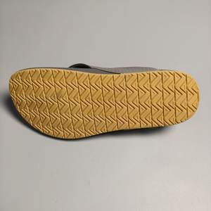 <span class=keywords><strong>Gris</strong></span> texturé respirant anti-glissant confort doux semelle épaisse à la mode décontracté hommes en plein air toutes saisons tongs - Product Image 3