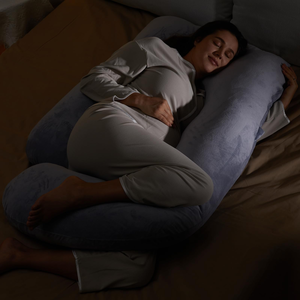 Oreiller de maternité en forme de G en mousse à mémoire de forme déchiquetée à soutien adaptatif pour un confort corporel complet et un soulagement de la pression pendant la grossesse - Product Image 3