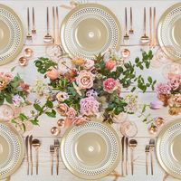 Nouvelle conception, service de vaisselle de luxe en porcelaine fine, assiettes et bols en céramique dorés pour repas occidentaux et steaks