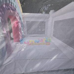 Castillo inflable comercial con arcoíris para niños, ideal para fiestas de entretenimiento al aire libre para niños pequeños. - Product Image 6