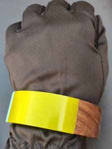 Bracelets en résine et en bois de designer, fabriqués à partir de bois naturel et de résine pour un style élégant, minimaliste et ethnique - Product Image 3