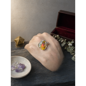 Bague en opale éthiopienne brute - Une fusion fascinante de la nature et de l'artisanat - Product Image 3