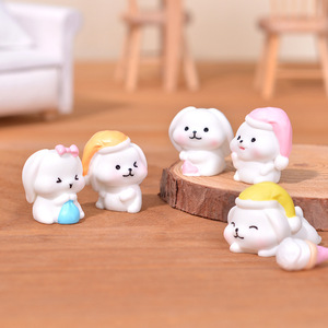 Nouvel Arrivage : Figurines en Résine Lapin avec Chapeau de Noël Style Rétro Délicat pour Globe de Neige DIY et Décoration de Table Thème Pays des Merveilles Hivernal - Product Image 3