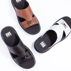Factory wholesale summer man outdoor casual beach softness microfiber leather high quality gulf region arabic slippers sandals