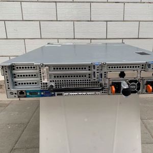 Nouveau serveur informatique, processeur Intel Xeon Gold 6442Y, alimentation H755 8SFF 1400W, R760xa - Product Image 3