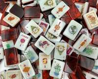 Collection Mahjong Heirloom Mac & Miller : Fire + Fortune - Ensemble de tuiles de Mahjong américaines de luxe Ember Fire en acrylique 160 pièces, 2 couches