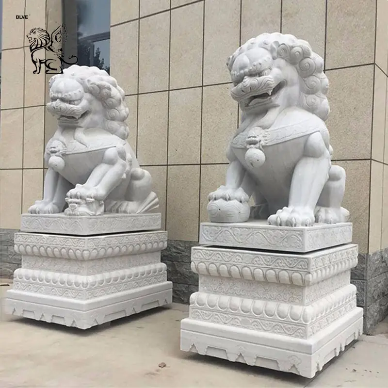 Décoration extérieure Marbre blanc Foo Chiens Sculpture Pierre naturelle Sculpture Chinois Granit Lion Fu Chien Statues avec base