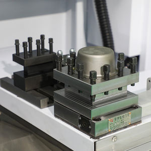 CK0640 GSK 컨트롤러가있는 <span class=keywords><strong>CNC</strong></span> 커팅 터닝 및 밀링 머신을 포스트 한 새로운 미니 <span class=keywords><strong>CNC</strong></span> 선반 기계 옵션 도구 - Product Image 5