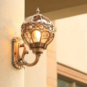 Lanterne LED murale extérieure en alliage d'aluminium, lumière blanc chaud 3500K, étanche, lampe de jardin, diffuseur en verre trempé, 10 ans de garantie - Product Image 4