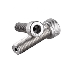 Usine d'origine de haute qualité culasse à six pans creux SUS 304 <span class=keywords><strong>boulon</strong></span> avec trou au milieu - Product Image 1