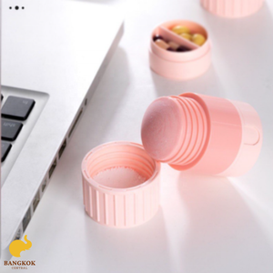 กล่องยาพกพาแบบพลาสติก PP รุ่นใหม่ ขายส่ง ใช้ได้สองแบบ พร้อมกล่องแบ่งยาแบบยืดหยุ่นสำหรับ 7 วัน แบ่งได้ 3 มื้อต่อวัน ผลิตด้วยวิธีฉีดขึ้นรูป - Product Image 4