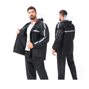 Traje de lluvia reflectante multicolor rojo rosa personalizado, impermeable y pantalón de tela Oxford gruesa de PVC, con procesamiento mejorado para caza - Product Image 4