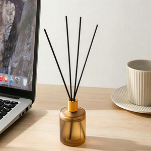 Ambientador sin Llama de 50 ml con Aroma de Aceites Esenciales de Larga Duración, Fragancia Perfecta para Dormitorio y Baño - Product Image 4