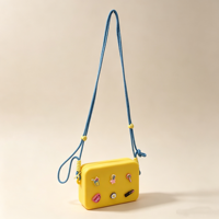 Pochette de rangement familiale d'extérieur en silicone, mini sac à bandoulière léger pour enfants et étudiants, idéal pour les essentiels des enfants