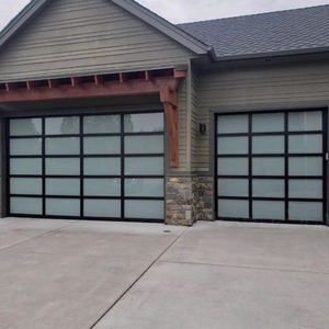 דלת מוסך מבודדת עם פאנלים מודולריים של Instime Smart Home, שליטה באמצעות אפליקציה ופקודות קוליות, גימור אלגנטי - Product Image 4