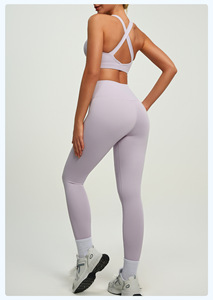 Conjunto Deportivo de 2 Piezas para Mujer, Diseño Personalizado ODM, Alta Calidad, Transpirable, Secado Rápido, Sujetador Deportivo Sólido, Leggings de Yoga con Efecto Levanta Glúteos, Ropa Deportiva - Product Image 4