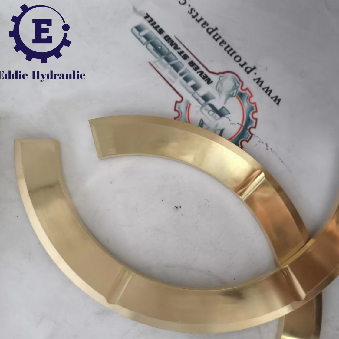 Детали для строительной техники 2531752 253-1752 Стопорная пластина для PUMPER SPS342 SPT342 SCT673