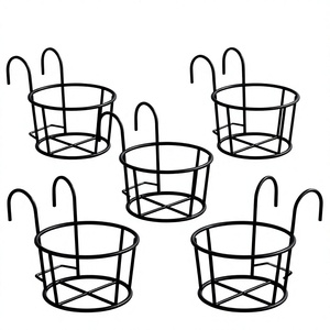 Support rond en métal pour pot de fleurs suspendu, support Gamla pour jardinières de balustrade, support de pot pour décoration de balcon extérieur, plante - Product Image 1