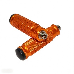 CNC Aluminum Alloy High Quality Rear <b>Footrests</b> Foot Pegs New Replacement Parts Universal Motorcycle Modification - Product Image 2