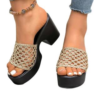 Koleksi Musim Dingin 2025 Sandal Satu Tali Baru Warna Solid Anyaman Ujung Terbuka Hak Tinggi Sol Tebal Chunky Penambah Tinggi Badan Plus - Product Image 5