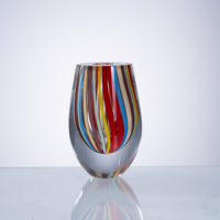 Vas Kaca Pop Art Cane, Dekorasi Warna Primer untuk Aksen Rumah Modern