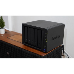 DiskStation DS1522+, Centro de Datos Versátil para Redes Domésticas y de Oficina - Product Image 4