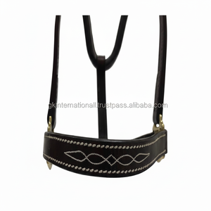Équipement d'équitation le plus vendu licou de course de chevaux en cuir rembourré robuste avec coutures fantaisistes sur le raccord en laiton de la muserolle - Product Image 1