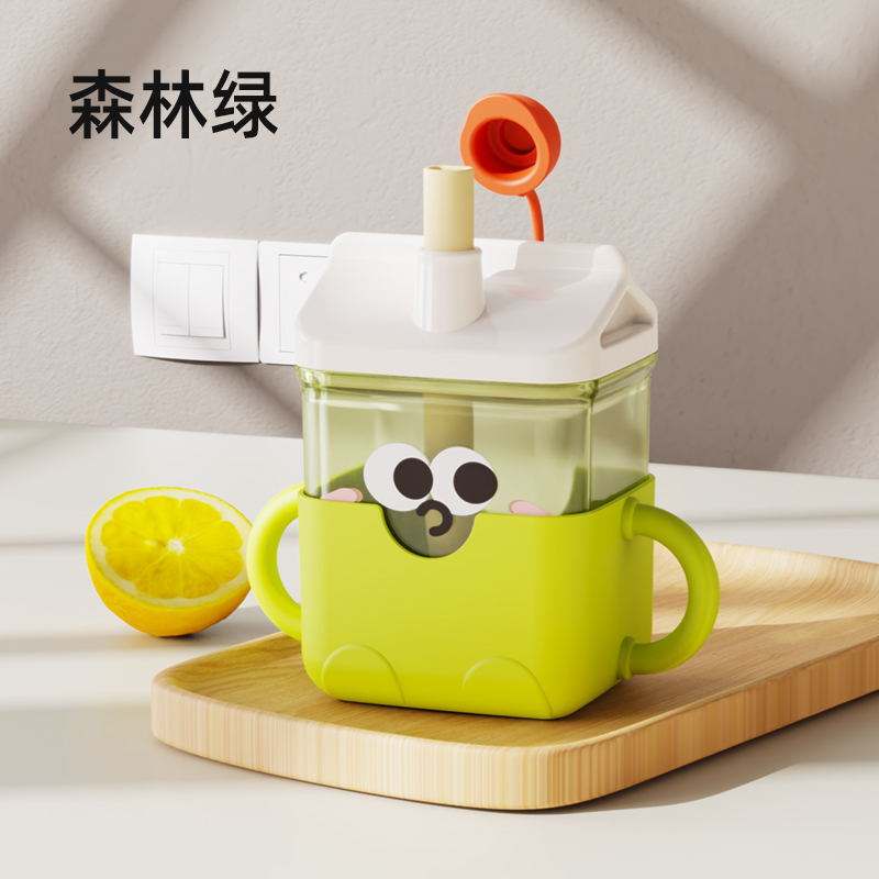 สีเขียวอ่อน