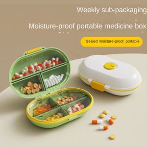 Organizador de Pastillas Portátil Multicolor de 7 Compartimentos, a Prueba de Niños, de Grado Alimenticio PP, para Vitaminas y Aceite de Hígado de Bacalao - Product Image 2
