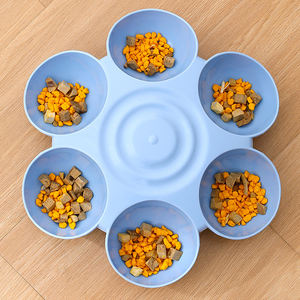 Nouvelle forme de fleur 6 en 1 bol pour animaux de compagnie en plastique <span class=keywords><strong>anti</strong></span>-<span class=keywords><strong>renversement</strong></span> à six compartiments bols de nourriture pour chien chat - Product Image 6