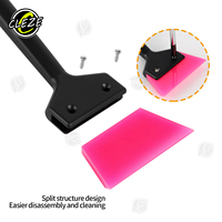 Raclette en caoutchouc souple CLEZE PPF avec long manche en plastique pour le détaillage, le teintage de vitres et le nettoyage du verre